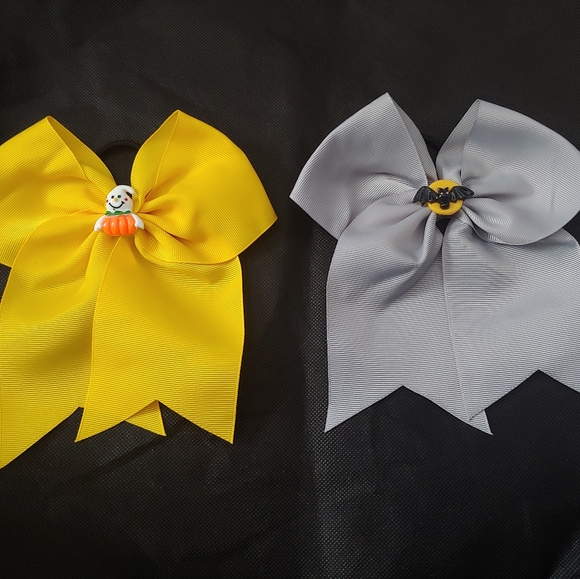 Bow Lot - Picture 5 of 8